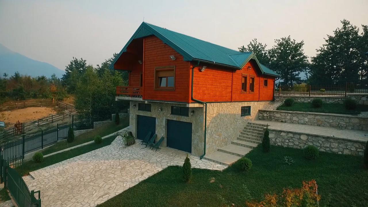 Hotel & Resort Gacka Мойковац Екстер'єр фото