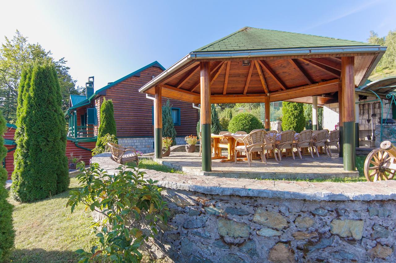 Hotel & Resort Gacka Мойковац Екстер'єр фото